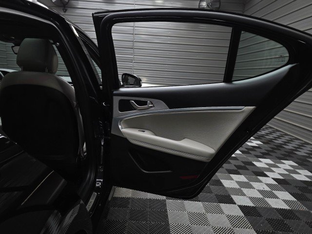 Used 2023 Genesis G70 2.0T w/ Sport Prestige Package AWD/4WD image 39