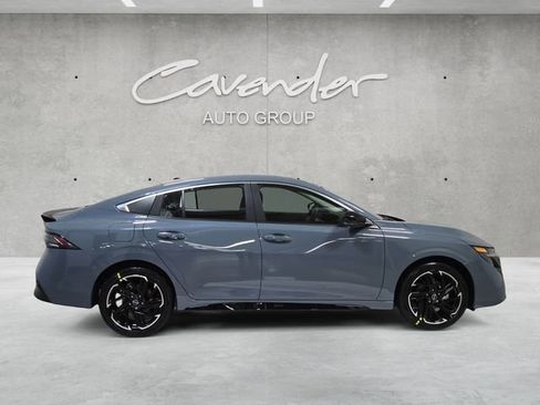 New 2026 Nissan Sentra SR image 17