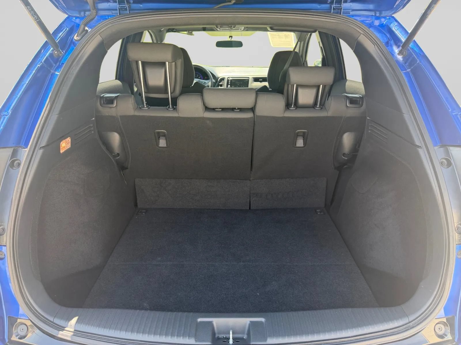 Used 2021 Honda HR-V Sport image 27