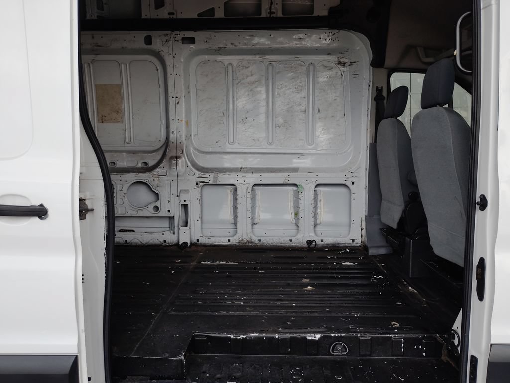 Used 2015 Ford Transit 250 148 High Roof RWD image 16