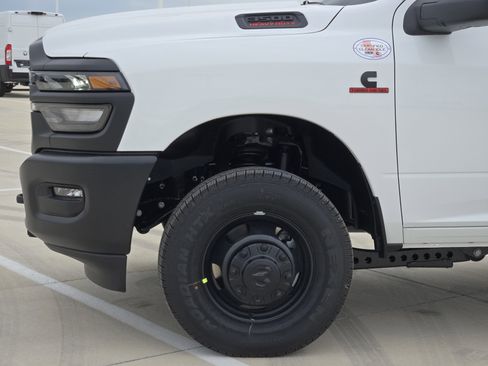 New 2026 RAM 3500 Tradesman AWD/4WD image 5