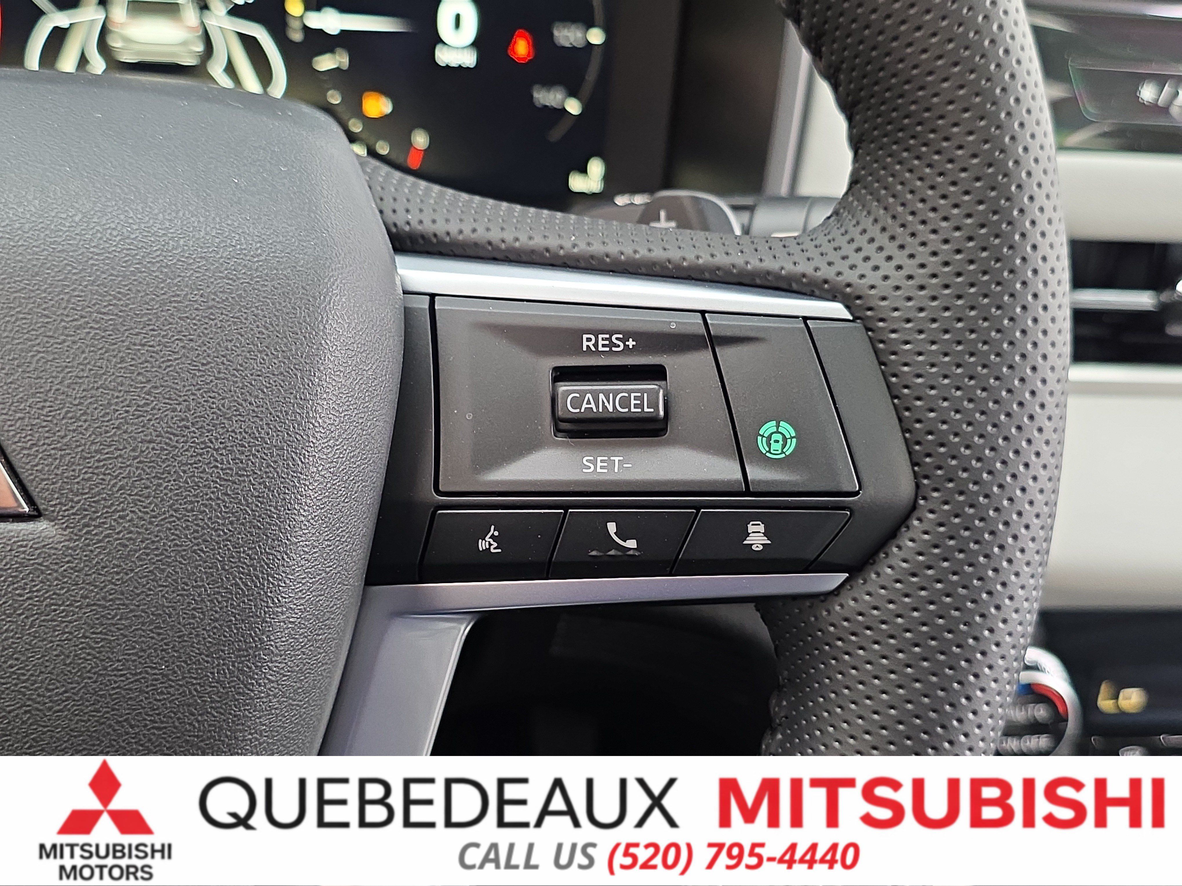 New 2026 Mitsubishi Outlander SE FWD image 16