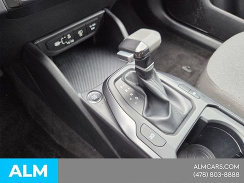 Used 2025 Kia K4 FWD image 27