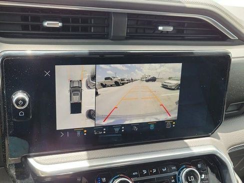 Used 2023 GMC Sierra 1500 Denali w/ Technology Package AWD/4WD image 26