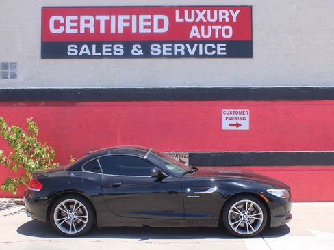 Used 2015 BMW Z4 sDrive35i RWD image 5