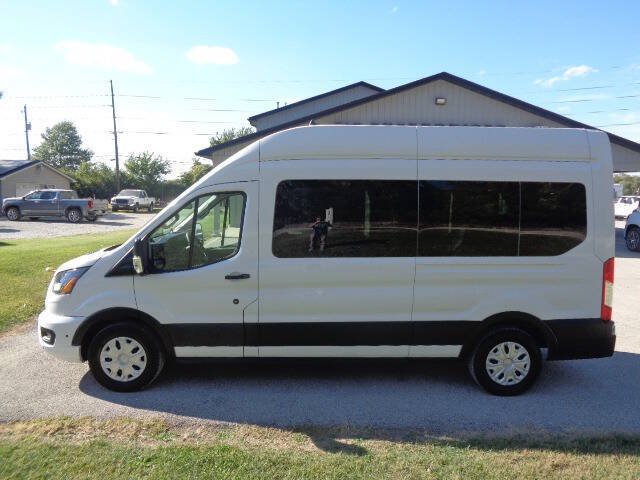 Used 2025 Ford Transit 350 XLT RWD image 2