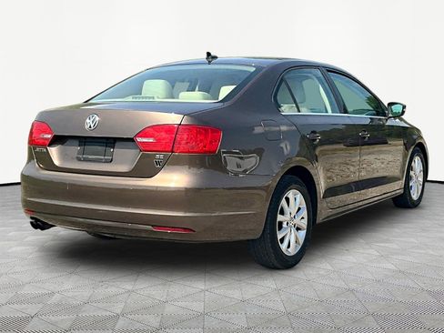 Used 2014 Volkswagen Jetta SE FWD image 12