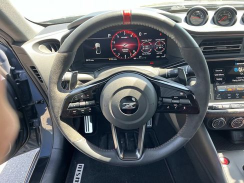 Used 2024 Nissan Z NISMO w/ Floor Mat Package RWD image 19