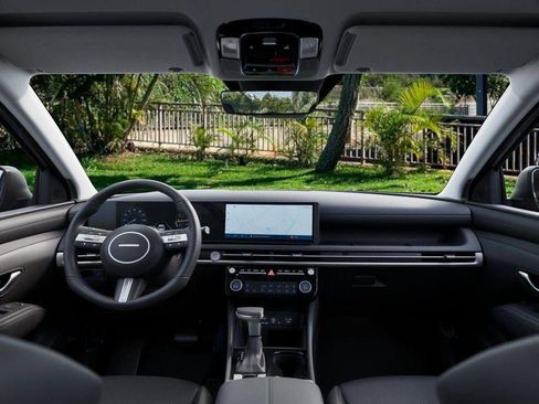 New 2026 Hyundai Tucson SEL image 11