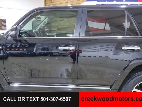 Used 2017 Toyota 4Runner Limited AWD/4WD image 24