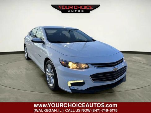 Used 2017 Chevrolet Malibu LT image 7