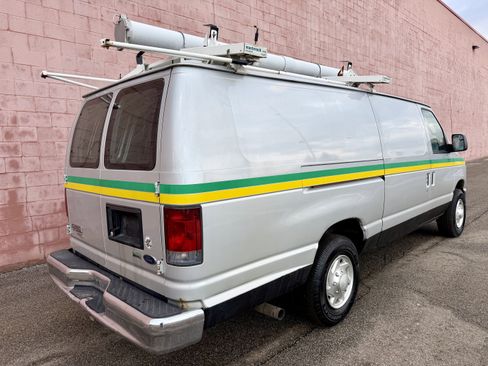 Used 2011 Ford E-250 and Econoline 250 Extended w/ Commercial Cargo Van Pkg image 4