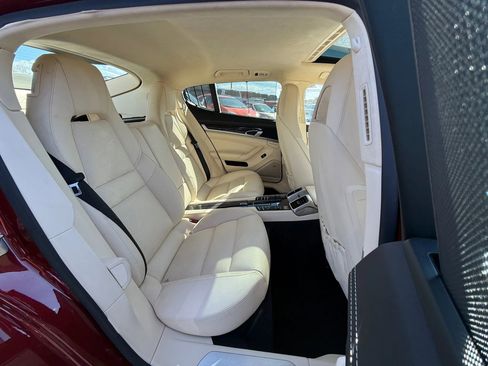 Used 2016 Porsche Panamera Turbo image 16