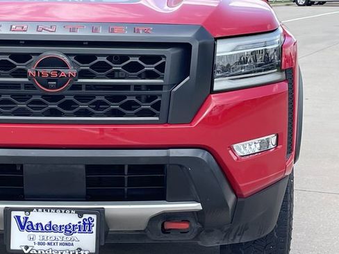 Used 2022 Nissan Frontier Pro-X RWD image 8