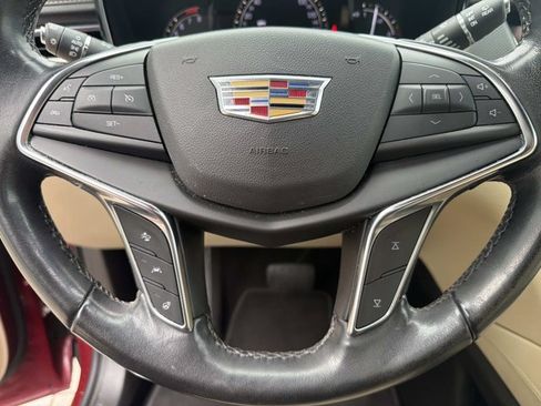 Used 2018 Cadillac XT5 Luxury w/ Driver Awareness Package FWD image 25