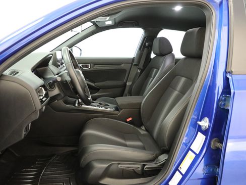 Used 2022 Honda Civic Sport image 9