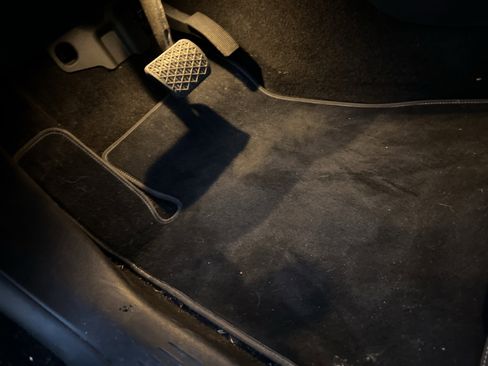 Used 2022 Mercedes-Benz CLA 250 4MATIC image 17