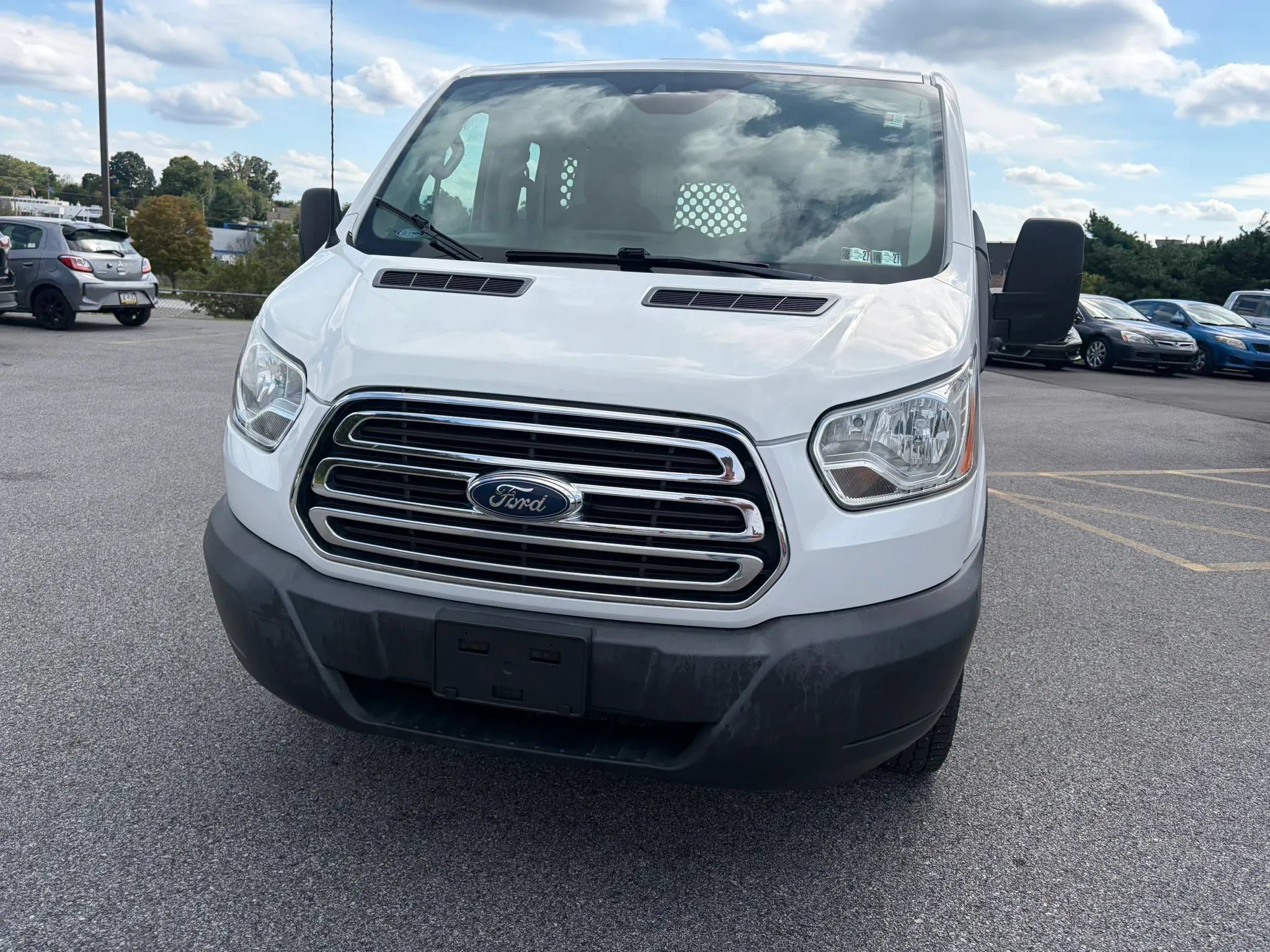 Used 2016 Ford Transit 250 130 Low Roof w/ Exterior Upgrade Package RWD image 13
