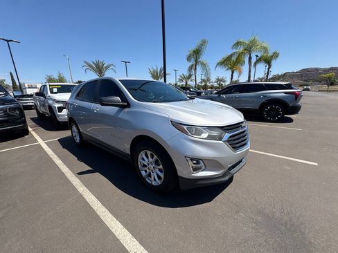 Used 2020 Chevrolet Equinox LS FWD image 15