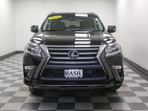 Used 2019 Lexus GX 460 Premium AWD/4WD image 3