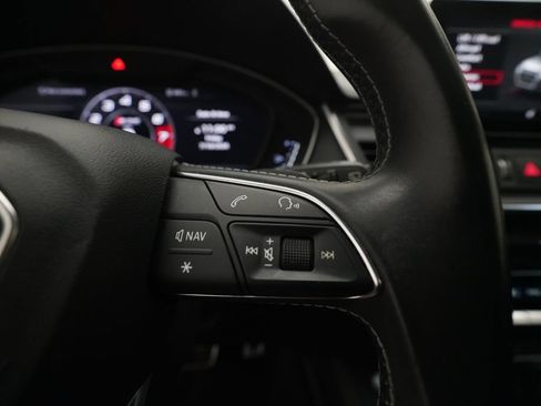 Used 2018 Audi SQ5 Premium Plus w/ S Sport Package AWD/4WD image 19