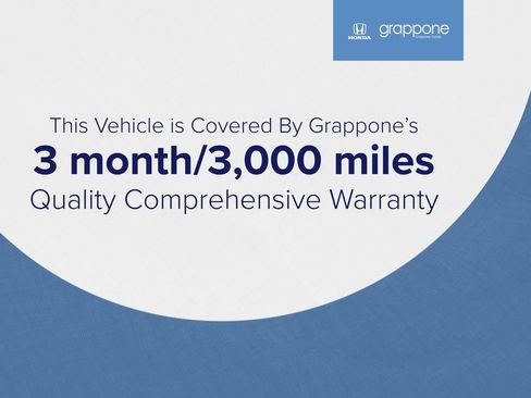 Used 2024 Toyota Prius XLE image 2