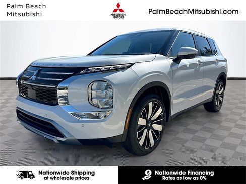 New 2026 Mitsubishi Outlander SE image 1