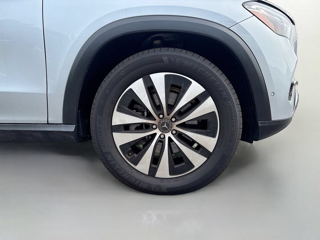 Used 2024 Mercedes-Benz GLE 350 4MATIC w/ Winter Package image 11