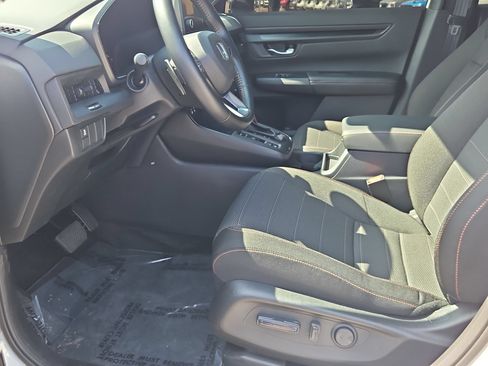 Used 2025 Honda CR-V Sport image 21