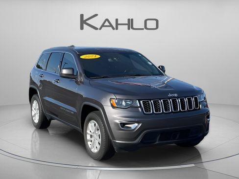 Used 2021 Jeep Grand Cherokee Laredo w/ Security & Convenience Group AWD/4WD image 6