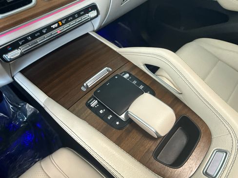 Used 2023 Mercedes-Benz GLE 350 4MATIC image 15