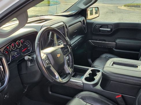 Used 2020 Chevrolet Silverado 1500 LTZ w/ LTZ Convenience Package image 5