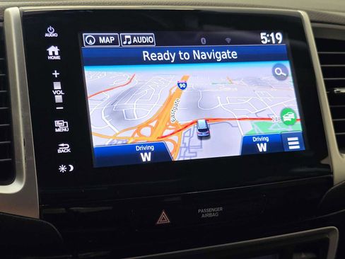 Used 2017 Honda Pilot Touring image 15