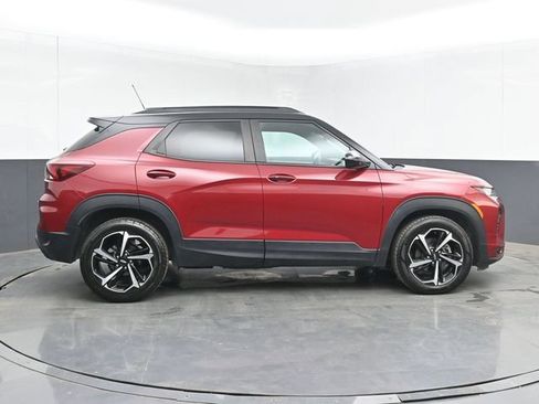 Used 2021 Chevrolet TrailBlazer RS w/ Technology Package FWD image 15