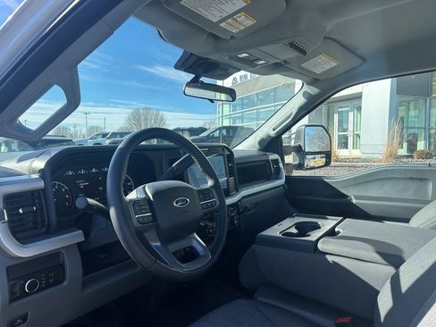 Used 2025 Ford F250 XL w/ 360-Degree Camera Package image 8