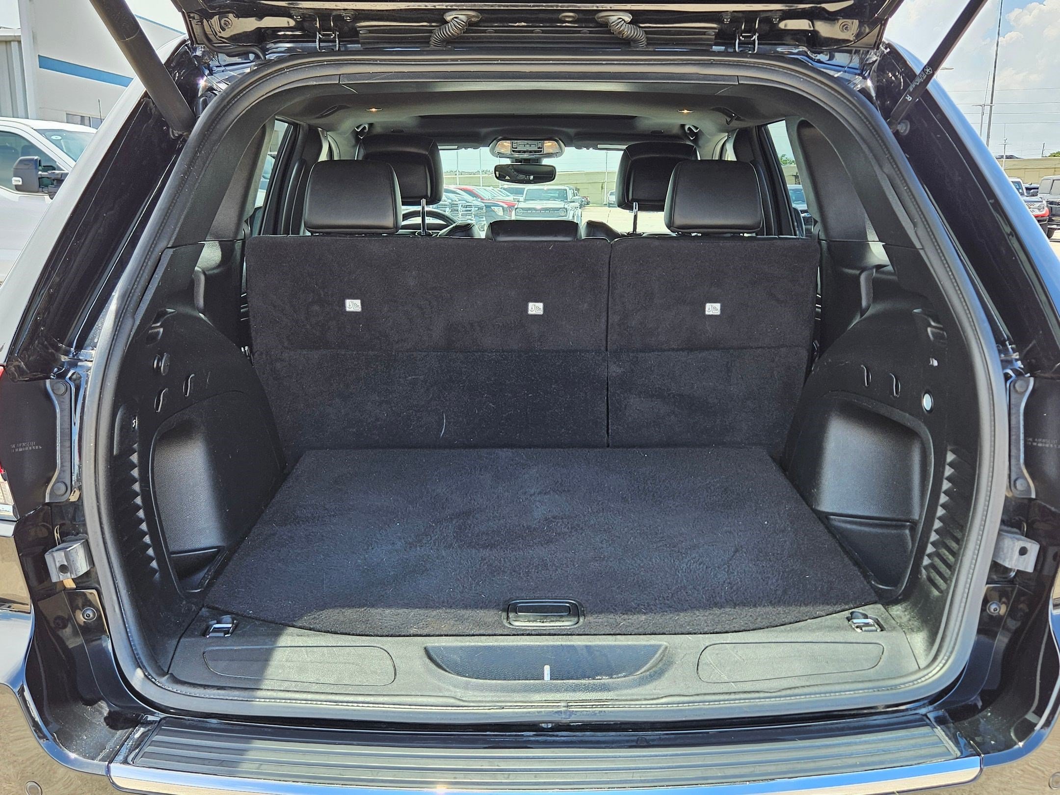 Used 2021 Jeep Grand Cherokee Limited RWD image 28