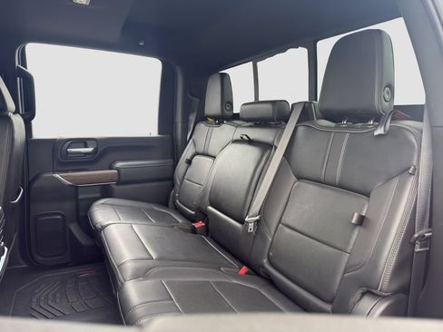 Used 2023 Chevrolet Silverado 2500 High Country w/ Z71 Off-Road Package AWD/4WD image 12