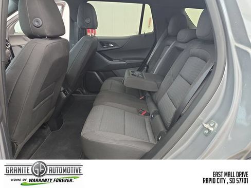 Used 2026 Chevrolet Equinox LT AWD/4WD image 25