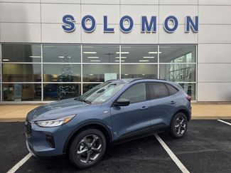 New 2026 Ford Escape ST-Line w/ Tech Pack #1 AWD/4WD video 1