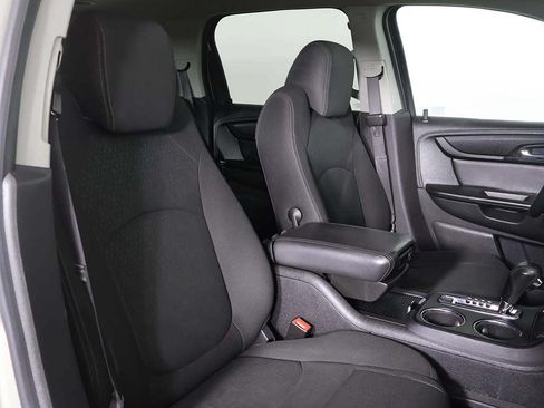 Used 2016 GMC Acadia SLE FWD image 24