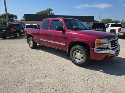 Used 2004 GMC Sierra 1500 SLE w/ Light Duty Power Package