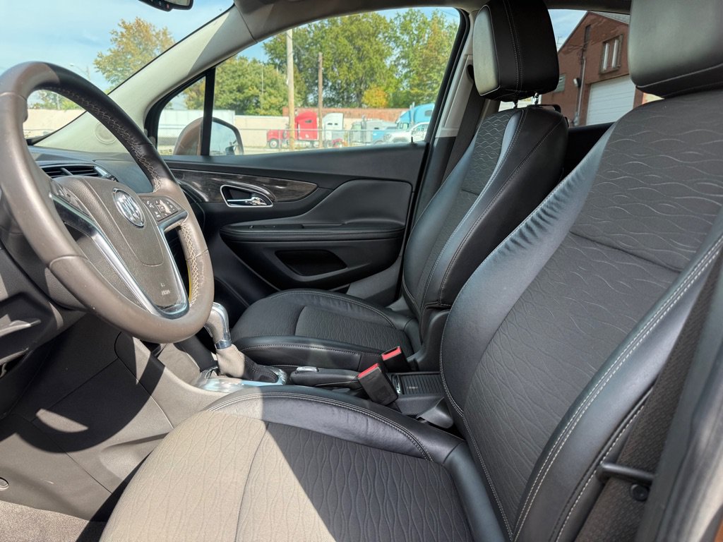 Used 2016 Buick Encore FWD image 7