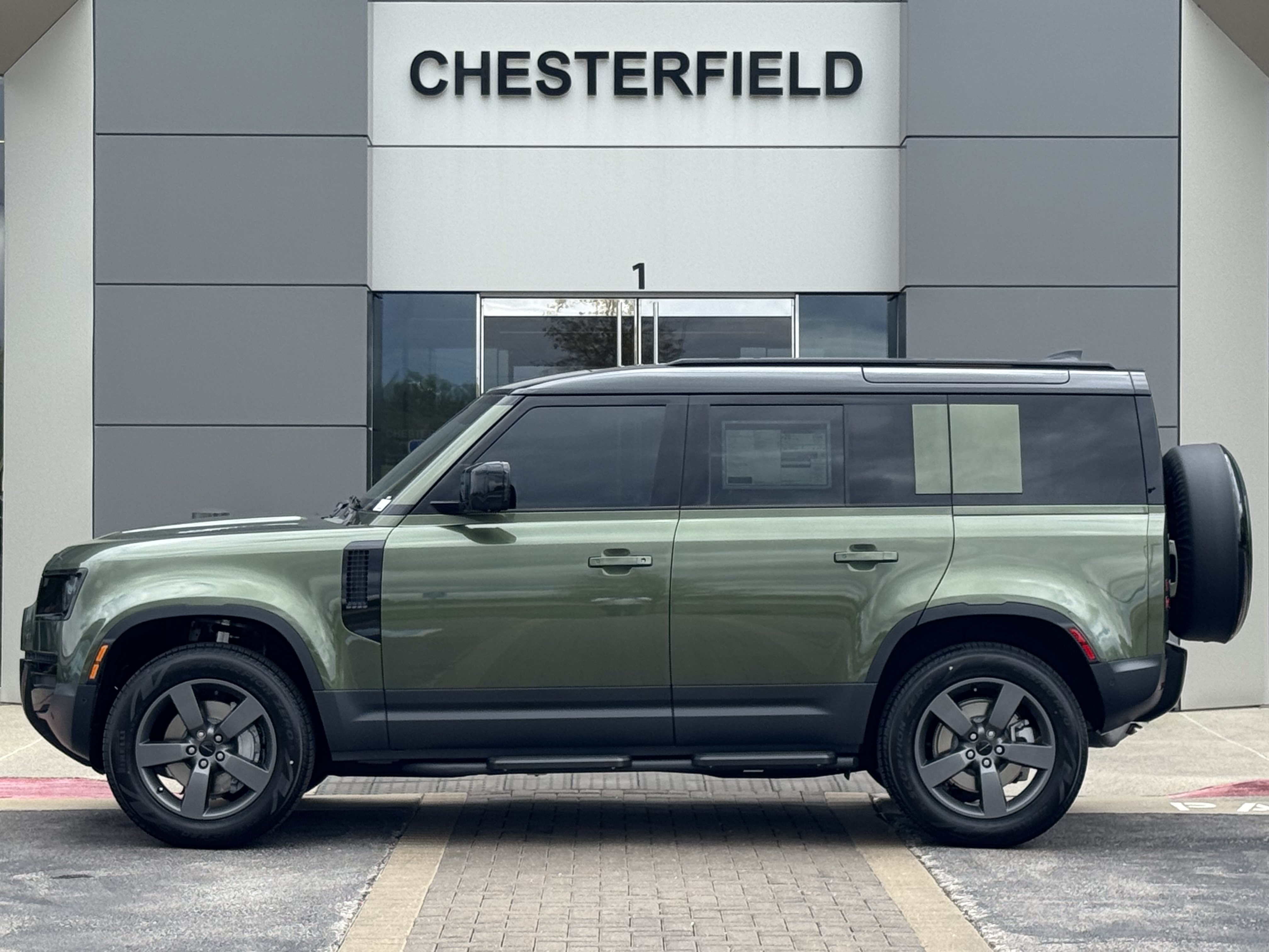 New 2026 Land Rover Defender 110 S AWD/4WD image 6