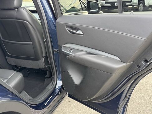 Used 2021 Cadillac XT4 Premium Luxury image 29