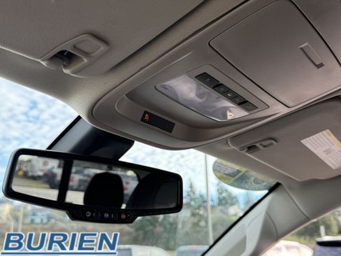 Used 2021 Chevrolet Colorado ZR2 w/ Colorado ZR2 Bison Edition image 12