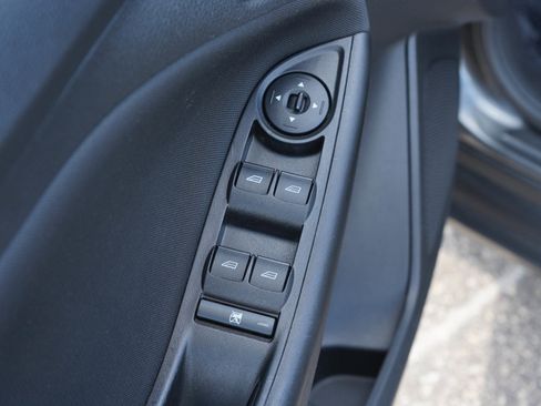 Used 2017 Ford Focus SE FWD image 17