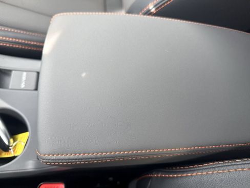 New 2026 Subaru Crosstrek 2.5i Limited w/ Crosstrek Mirror Package image 37