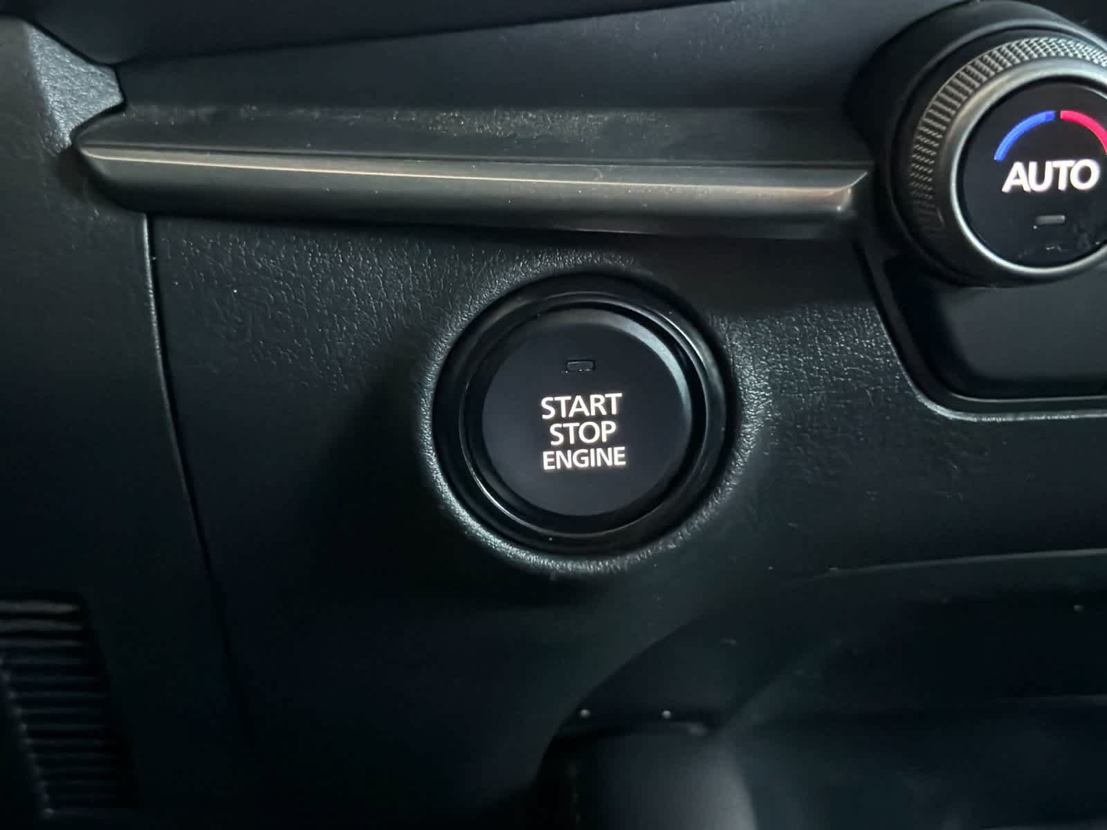 Used 2024 MAZDA MAZDA3 s FWD image 22