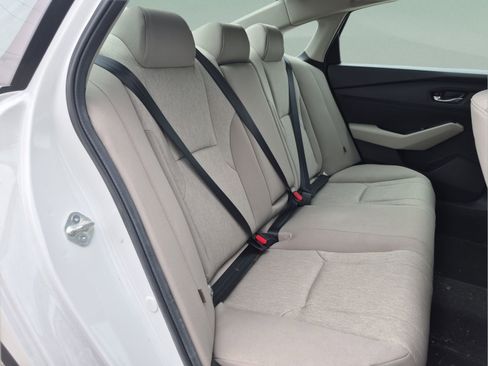 Certified 2025 Honda Accord LX image 18