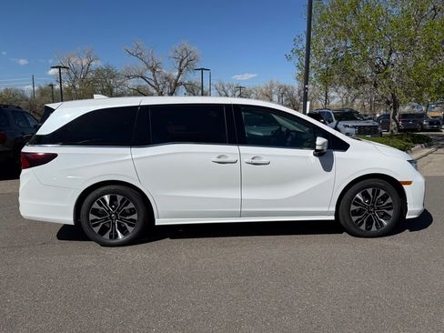 New 2026 Honda Odyssey Elite image 4